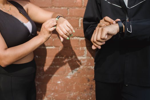 The Best Fitness Trackers for Hardcore Athletes in 2025